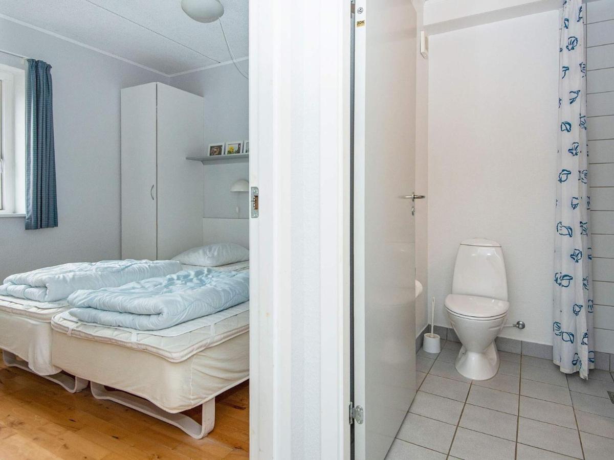 6 Person Holiday Home In H Jer Højer Екстериор снимка